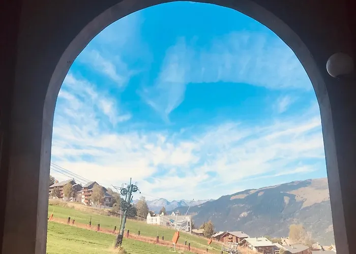 Cosy A La Montagne Avec Acces Direct Aux Pistes - 4 Personnes - Fr-1-181-2478 Appartement